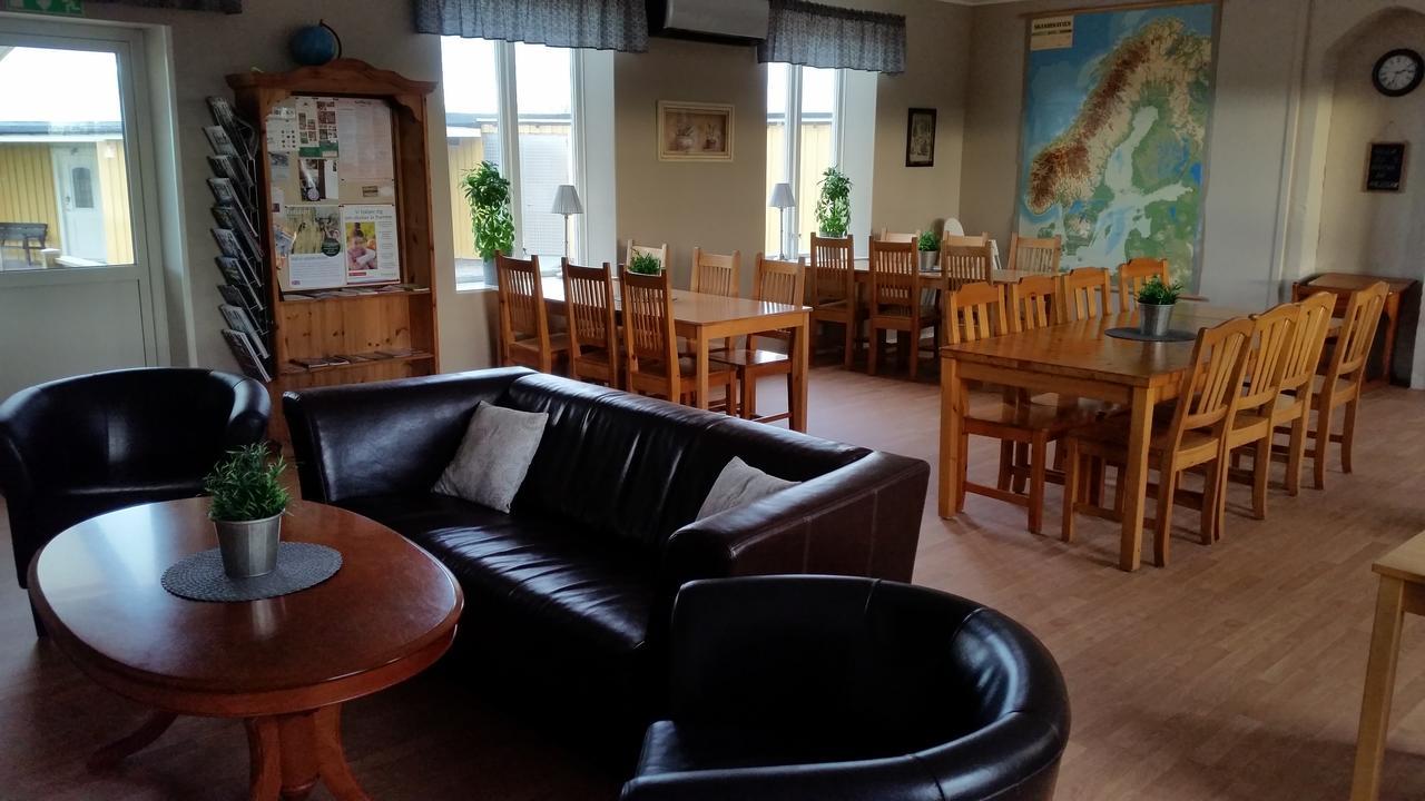 Bjoerkaengs Vandrarhem Tvååker Eksteriør bilde